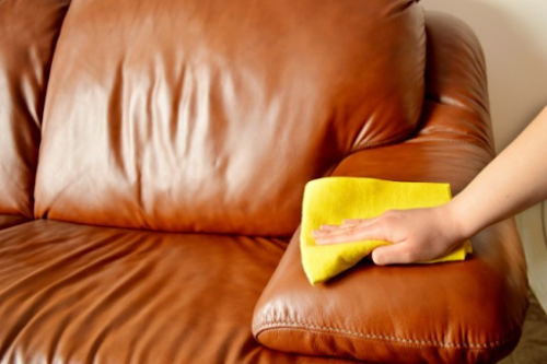 Các mẹo bảo dưỡng sofa da tại nhà